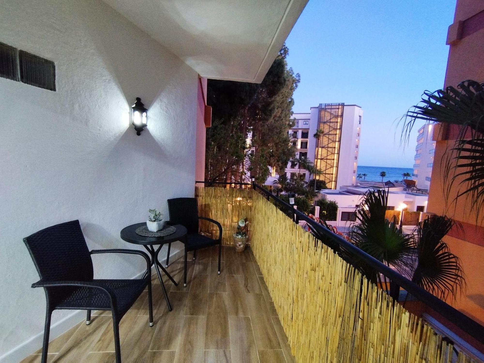 Amazing Front Sea View Studio. Marbella Centre Esterno foto